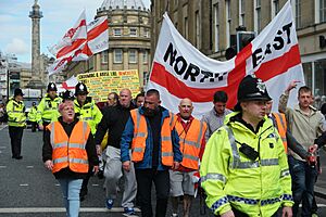 EDL and Unite marches in Newcastle - 36304571834