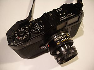 Epson R-D1 Digital Rangefinder Camera