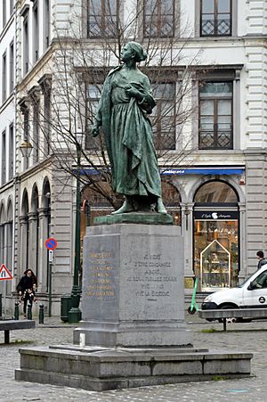 Gabrielle Petit statue in front of Place Saint-Jean 5 (crop).jpg