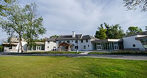 Guild Park and Gardens (38433008876)