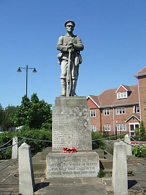 Heston War Memorial (geograph 1680250)
