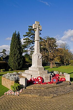 Horley War Memorial (geograph 2712076)