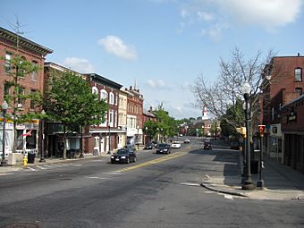 Main Street, Southbridge MA.jpg
