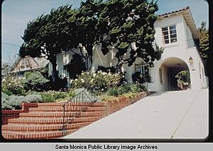 Merle Norman House