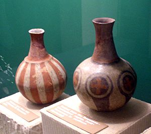 Moundville pottery HRoe 2003
