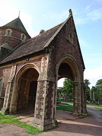 Non-conformist Chapel Porch in St Woolos Cemetery, Newport