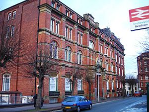 Royal Welsh Warehouse, Newtown - geograph.org.uk - 661990