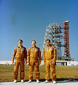 Skylab 4 crew at KSC Pad 39B (S73-36904)