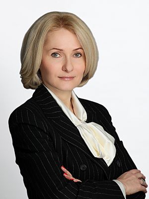 Victoria Abramchenko official portrait (government.ru).jpg