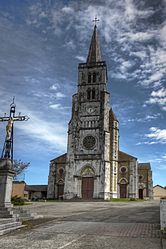 Église de l`Assomption-de-Notre-Dame à Bénéjacq.jpg