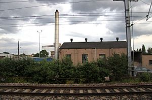 A workshop at the Southall Railway Centre (geograph 3485854)