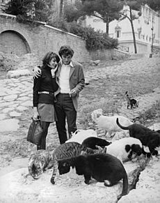 Assi-Dayan-and-Sharona-Dayan-watching-the-cats-on-the-street-352033561966