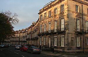 Clarendon Crescent - geograph.org.uk - 2697531