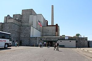 Exterior of B Reactor