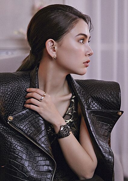 Hannah Quinlivan by 張芮 (cropped)