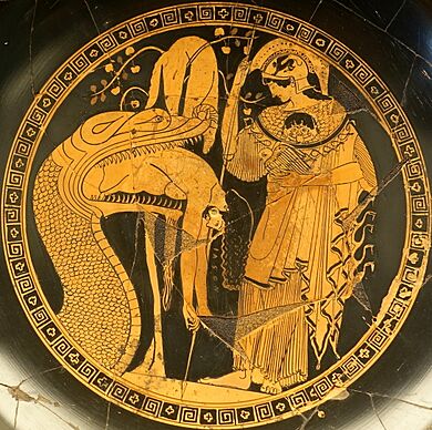 Jason being saved by Athena from the dragon, Attic red-figured kylix, attributed to Douris, 480-470 BC, inv. 16545 - Museo Gregoriano Etrusco - Vatican Museums - DSC01046 (cropped)