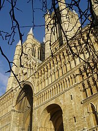 Lincoln Cathedral-West-close-up