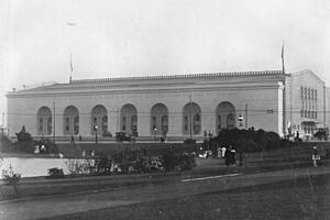 Oakland Civic Auditorium circa 1917 (kt7199q9d0-z122)
