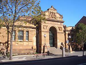 Redfern Court House