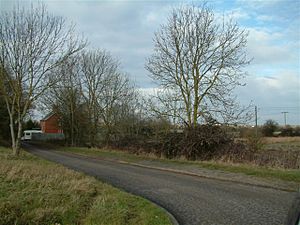 The Old Road to Nythe Farm - geograph.org.uk - 95015
