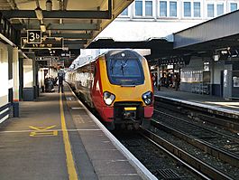 Bombardier class 221 diesel-electric at Southampton Central station, UK.jpg