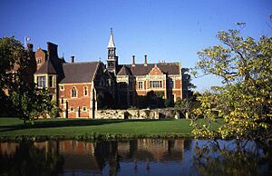 Madresfield Court - geograph.org.uk - 477152