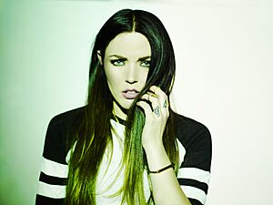 Miriam Bryant 2014-09-10 001