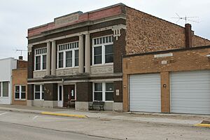 Sheffield Iowa 20090322 Old City Hall