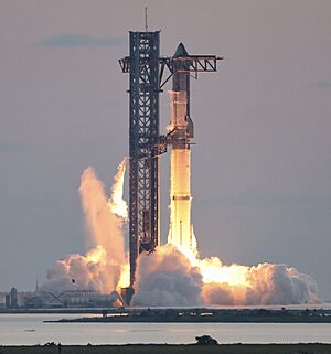 SpaceX Starship ignition during IFT-5.jpg
