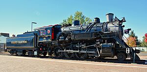 The Grand Canyon Railway (48306379861).jpg