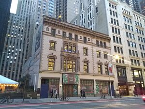W 57th St Nov 2020 52