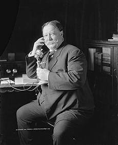 Wm H Taft smiling 1908
