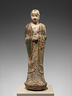 唐 彩繪石雕阿難陀像（石灰岩）-Monk, probably Ananda (Anantuo) MET DP170269