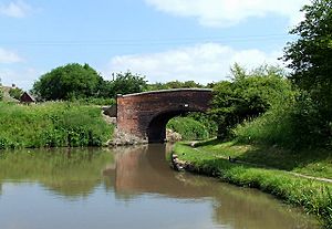 Bridge No 13, Coventry Canal, Bedworth, Warwickshire - geograph.org.uk - 1126249