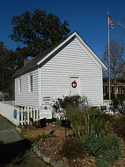 The historic Brownings Courthouse in December 2012