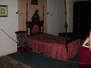 Dormitorio casa de la ind3pendencia