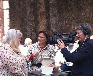 Fiona Bruce Antiques Roadshow Fountains Abbey 04