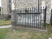 Frindsbury - the Boghurst tomb 01
