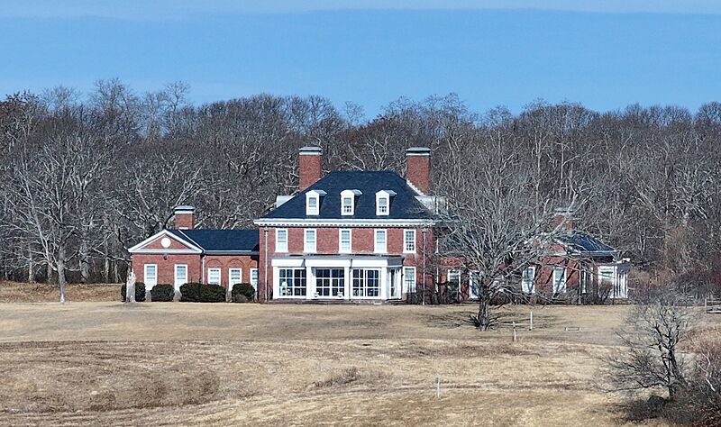 Gardiner's Island Manor House