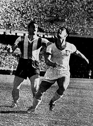 Juan Carlos Fonda (AR) and Francisco Aramburu (BR) - February 1946.jpg