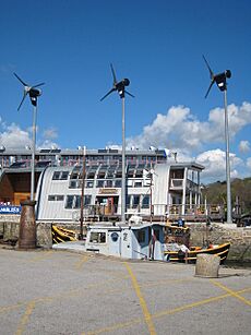 Jubilee Wharf Penryn - geograph.org.uk - 764174