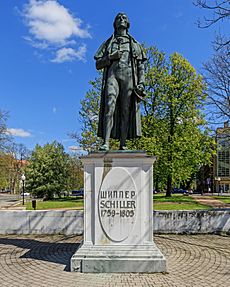 Kaliningrad 05-2017 img49 Schiller monument