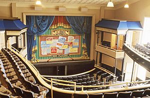 Morton theatre 035