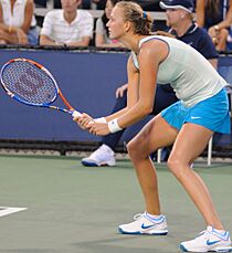 Petra Kvitová at the 2010 US Open 01 (cropped-2)
