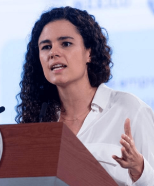 Secretaria Luisa Alcalde 23 de Abril de 2020 (cropped)