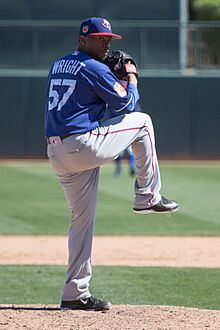 Wesley Wright pitching for the Texas Rangers in 2017 spring training.jpg