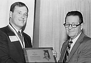 1986-Clay-accepting-NIHF-award