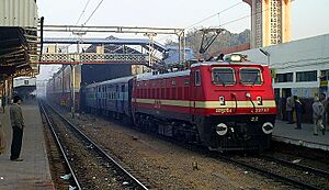 Aligarh Railway Station in the morning - panoramio