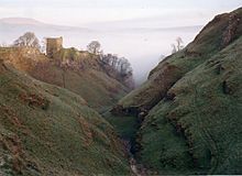 Cavedale and Peveril Castle - geograph.org.uk - 33790.jpg