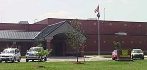 Circle Middle School (2006)